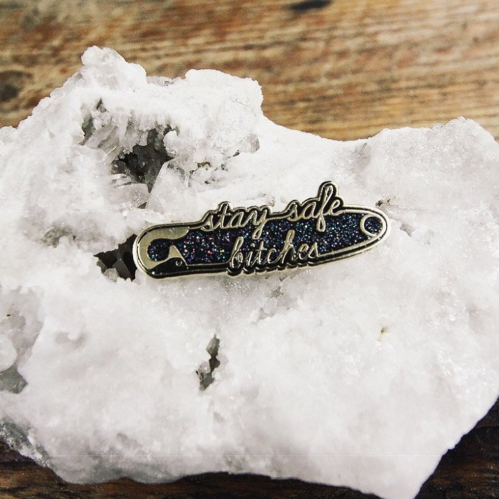 Magick Safety Pin Stay Safe Bitches Pin - Picture 2 of 4